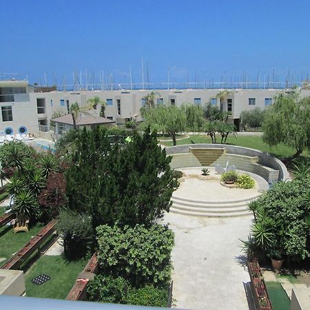 Michelle Suites Herzelia Pituach Exterior foto